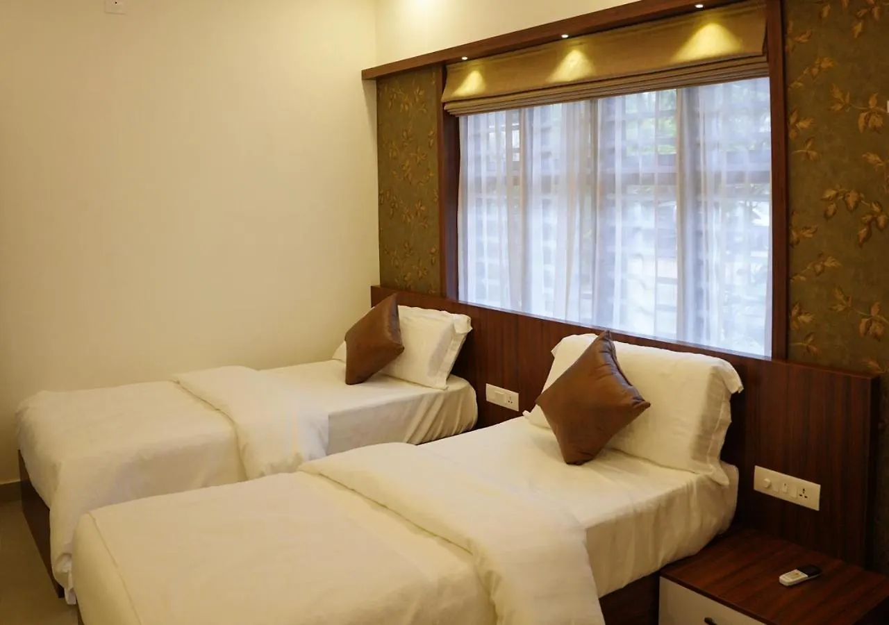 Feliz Homes Kottakkal Villa